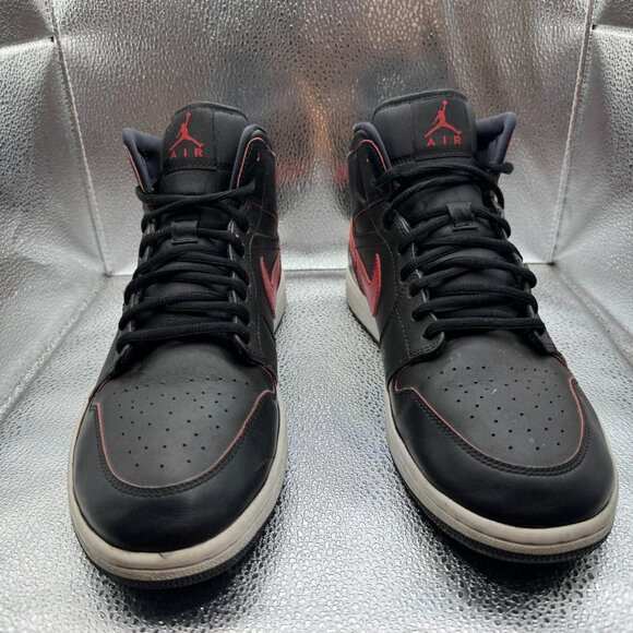 Size 11 Nike Air Jordan 1 Retro Mid Black Red Bred Mens Sneaker Shoes 554724-009